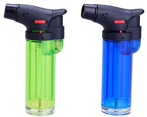 Jet Flame 'Creme Brulee', Küchenbrenner Gas Flambierer, Sturm-Feuerzeug (2X Farbe Wird zufällig ausgewählt) + 1x (Konsumany® Stab- Sturmfeuerzeug 12,5 cm Lang)