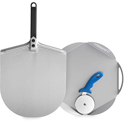 Gi.Metal Kit Accessori Pizza A Casa Mia Linea Amica (Pala per Pizza corta in Alluminio Diametro 30cm, Vassoio in Alluminio, Rotella Tagliapizza professionale)