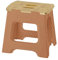 Vigar Tabouret Marchepied Compact Pliable, Tabouret Marchepied 32 cm pour Adultes jusqu'à 150 kg, Tabouret Léger, Tabouret Marchepied Pliant Antidérapant, Orange Bamboo on Top