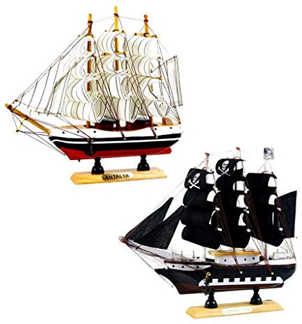 Backbayia 2pcs Retro Mediterranean Style Sailing Boat Model Wooden Flag Home Decor