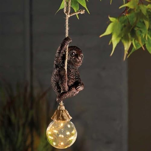 Garden Mile Hängendes Faultier Solar Garten Ornament - Harz Affe Statue mit Solarlaterne & LED-Licht - Wasserdichte Outdoor Figur für Garten, Terrasse oder Hof Dekor - Einzigartiges Gartengeschenk