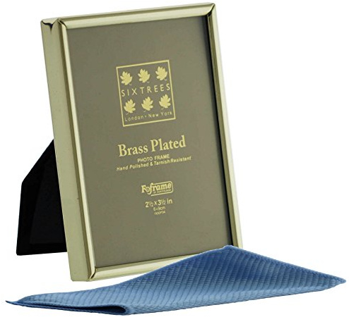 Sixtrees Hartford 1-400-23. Brass Plated Small Photo Frame for a 3.5 x 2.5 inch (89mm x 63mm) Picture - Complete with microfibre polishing cloth.