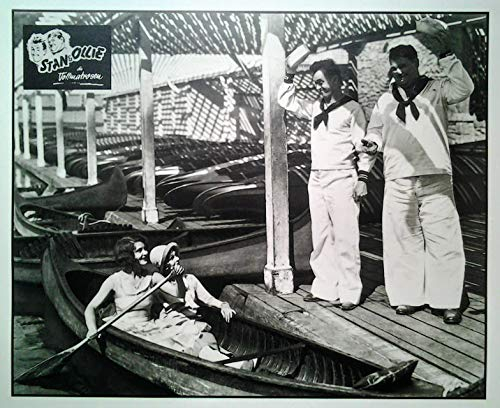 Poster+ Stan Laurel, Oliver Hardy: Als Voillmatrosen | Filmplakat, [49,5 x 61 cm]