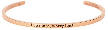 MENDOZZA Armreif Damen Edelstahl Sprucharmreif mit Gravur live more, worry less Größenverstellbar Silber Gold Rosegold (Rosegold, 16)