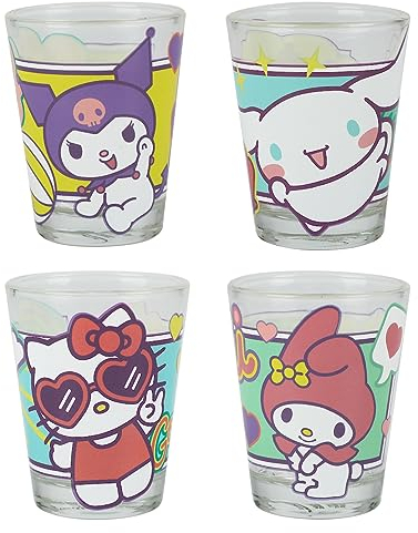 Bioworld Hello Kitty and Friends - Set di 4 mini bicchieri da 42,5 g