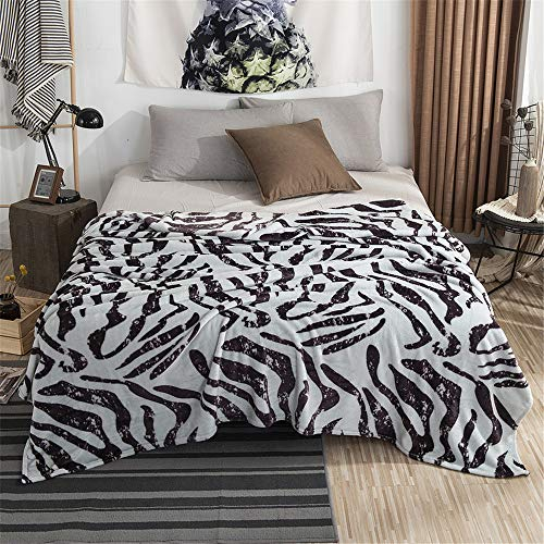 FANSU Flanell Plüsch Tierdruck Decke, Weiche Warme Kuscheldecke Microfaser Flauschige Falten-beständig Wohndecke Winter Sofadecke oder Bettüberwurf (Braunes Zebra,150x200cm)