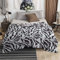 FANSU Flanell Plüsch Tierdruck Decke, Weiche Warme Kuscheldecke Microfaser Flauschige Falten-beständig Wohndecke Winter Sofadecke oder Bettüberwurf (Braunes Zebra,150x200cm)