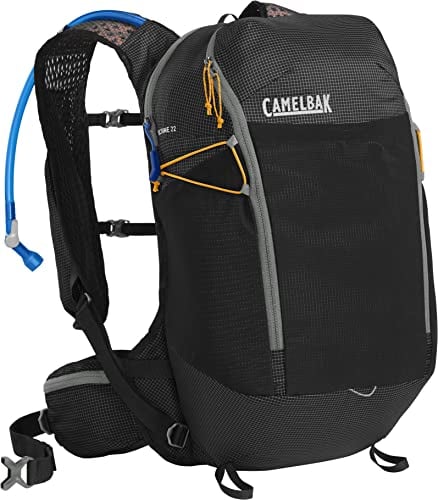 Camelbak Octane 22 22L Trinkrucksack mit 2L Reservoir Schwarz/Apricot