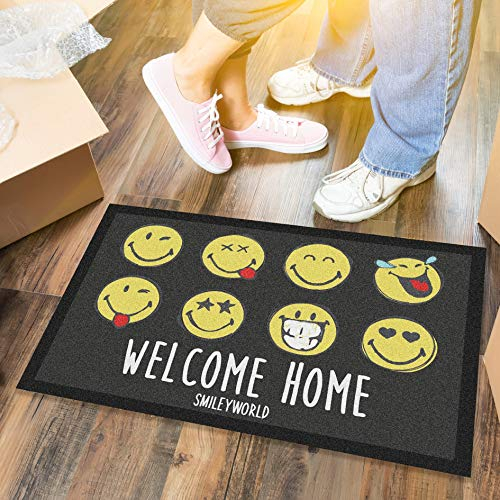 LILENO HOME Fussmatte 40x60 cm Welcome Home - Schmutzfangmatte für innen u. außen - Lustige Fußmatte Schwarz/Gelb - Waschbare u. rutschfeste Fussabtreter Türmatte als Türvorleger dünn