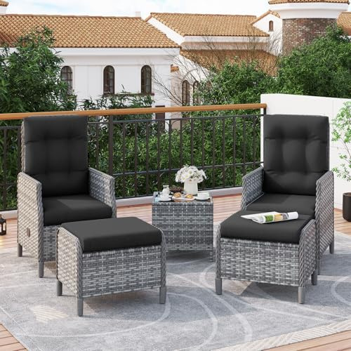Amopatio Rattan Gartenmöbel Set mit 2 Verstellbarem Rattan Sessel, 2 Hocker & Glastisch, Wetterfest Lounge Möbel Outdoor mit Softkissen, für Garten,Terrasse & Balkon, Grau-meliert & Schwarz Bezüge