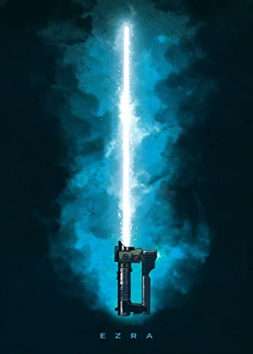 Displate Offiziell Star Wars MetallPoster Magnetische Befestigung Inklusive Lizenziert Bilder Hochwertiges Poster Star Wars - Lightsabers - Ezra Poster 45 cm x 32 cm