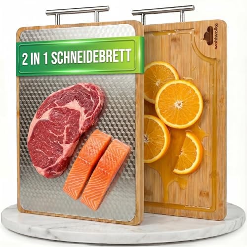 WOHLWOLKE Doppelseitiges Schneidebrett Holz & Edelstahl | Bambus Küchenbrett mit Saftrille & Metallgriff | Holzbrett Küche antibakteriell | Bambus Schneidebrett groß | Tranchierbrett 40x30x2cm