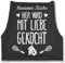Schürze - Kochschürze - Hier wird mit Liebe gekocht mit Name I Geschenk Kochen - 85x69 - Jeans Schwarz - personalisierte küchenschürze damen kochschuerze dame küche sprüche kochschürzen
