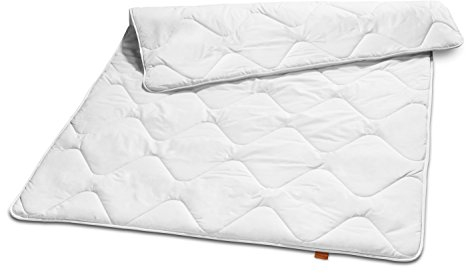 sleepling Kinderdecke 100x135 cm, Sommer Bettdecke leicht für Kinder, dünne Sommerbettdecke, 100% Mikrofaser, Made in EU, Ökotex 100, waschbar 60 Grad