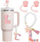 4 Stück Stanley Cup Zubehör Zubehör Set Kompatibel mit Stanley Cup Inklusive 2 Staubdichte Silikonmaterial Strohhalm Abdeckung,1 Rosa Brief Aufkleber,1pc Personalisierte Name Perle Hängen(L)