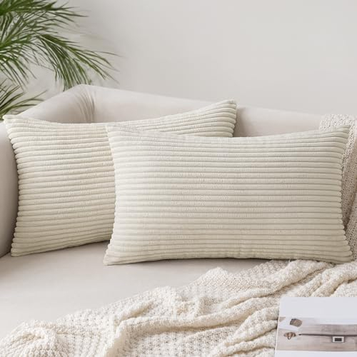 Slozzi 2er Set Kordsamt Kissenbezug Beige 30x50cm Kissenbezüge Kissenhülle Sofakissen Dekokissenbezug Couchkissen Weich für Sofa Schlafzimmer Wohnzimmer Balkon
