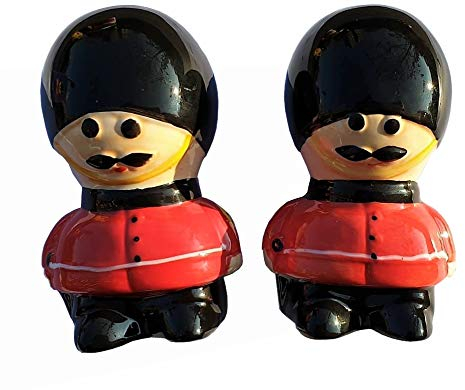 Royal Guard Cruet Set - Salt and Pepper Shakers/British Souvenir from London England UK for Kitchen or Home