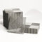 Dalles Clipsables pour Sol Garage, Terrasse ou Salle de Sport – Dalles PVC 40x40 cm Ultra Résistantes – Surface Antidérapante et Drainante – Faciles à Installer – Intérieur/Extérieur (Gris Clair)