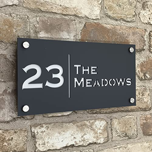 The House Sign Company – Notting Hill Personalised House Sign |25cm X 13cm | Acrylic Door Plaque with Name & Number | Weatherproof Outdoor House Name Plate