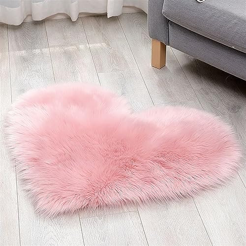 Momooda Langflor-Teppich Wohnzimmer Schlafzimmer in Herzform, Hochfrequentierter Schlafzimmerteppich, Wohnkultur Flauschiger Teppich, Rosa, 40x50cm