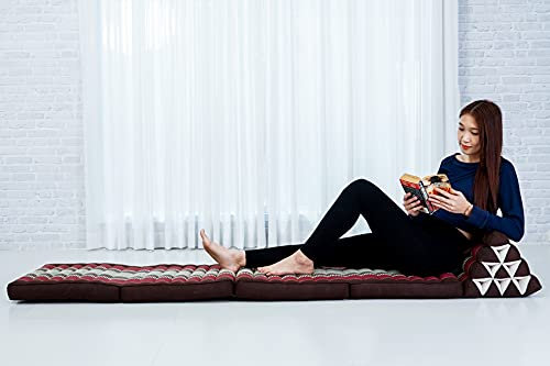 Leewadee Comfortable Japanese Floor Mattress - Thai Floor Bed With Triangle Cushion - Futon Mattress - XL Extra Long Thai Massage Mat, 225 x 50 cm, Brown Red, Kapok Filling