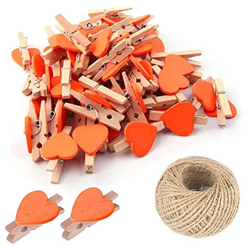 Lot de 100 mini pinces à linge en bois orange en forme de cœur avec cœur - 3 cm - Petites épingles à linge avec ficelle pour affichage de photos, bricolage, décoration de mariage et de fête prénatale