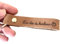 Porte clé véritable Cuir Personnalisé, gravé avec le texte de votre, belle qualité cuir crazy horse. Idée cadeau pour un ami, un collègue, une maman, la fête des pères...