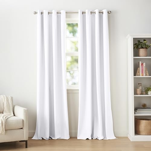 Amazon Basics Verdunkelungsvorhänge im Set, mit Ösen, 2 Stück, 132 x 244 cm, Weiß