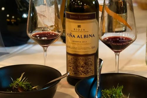 JOCHEN SCHWEIZER Geschenkgutschein: Wine & Food Pairing Nürnberg