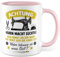 Nähen Tasse mit Spruch - Achtung: Nähen macht süchtig! - Kaffeetasse aus Keramik 330ml - Näherin Hobby Nähmaschine Schneiderin Schneider Geschenkidee Kaffee-Becher