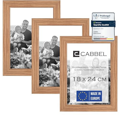 CABBEL Doppelpack (3er Set) 3x Bilderrahmen 18x24 cm, Eiche, stabiles MDF-Holz Rahmen, bruchsicherem Plexi-Glas, zum Aufhängen & Aufstellen, ideal für Fotos/Bilder/Collage
