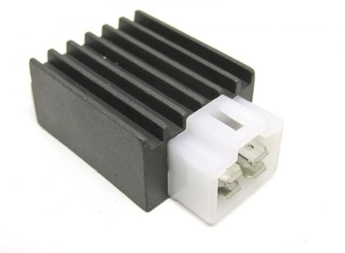 Gleichrichter Spannungsregler 4-Pin passend für ARN, Agora, Easy 50 – für Roller 50ccm – ersetzt Lichtmaschinenregler