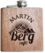 Holz Flachmann Der Berg ruft, mit persönlicher Namens Gravur! Geschenk Wandern Klettern Bergsteiger Ski Fahrer Urlaub