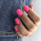 KQueenest Press on Nails Lot de 24 faux ongles courts avec colle - Rose chaud - Courts, unis - Carrés - Rose fluo - Pour femmes et filles