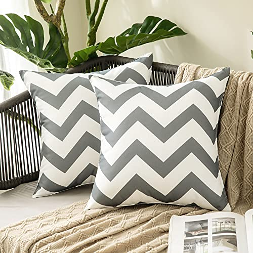 MIULEE 2er Set Outdoor Kissenbezüge Wellen Gestreift Kissenbezug wasserdichte Kissenhülle Dekokissen Sofakissen Dekorativ Couchkissen Bezug für Sofa Wohnzimmer Balkon Garten 45x45 cm Dunkelgrau