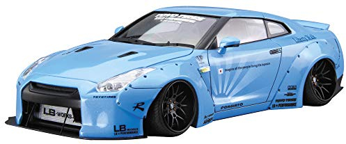 Nissan GT-R R35 LB Works TOYO Tires 1:24 Model Kit Bausatz Aoshima 054024