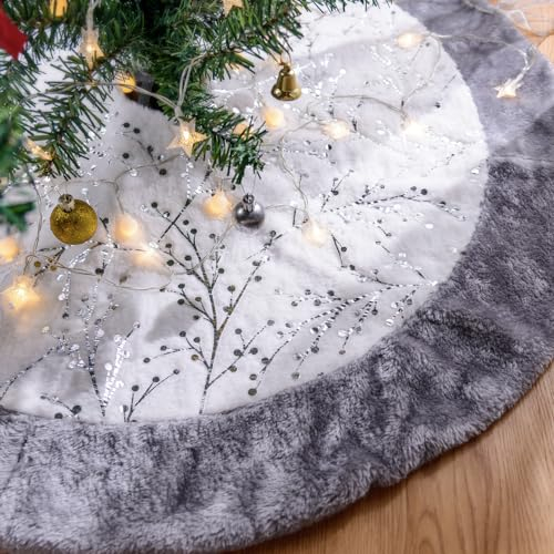 Lanpn Weihnachtsbaum Decke Christbaumdecke 90 cm, Groß Kunstfell Zweig Tannenbaum Decke Unterlage Teppich, Weihnachtsbaumdecke für Christbaumschmuck Weihnachtsdeko (Silber, 90 cm)