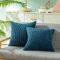 CaliTime Kissenbezüge Kissenhülle 2er-Pack Bequeme Kissenbezüge für Couch, Schlafsofa, bequem, superweich, Kordsamt, Maisstreifen, beidseitig, 45 cm x 45 cm, Tiefseeblau