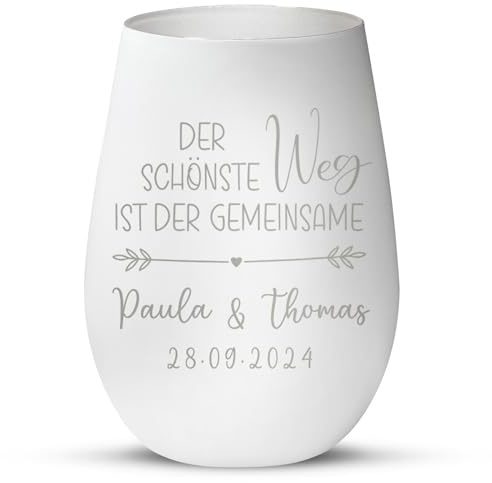 Love Faith - Gemeinsamer Weg - Personalisiertes Windlicht als Geschenk zur Hochzeit und für Paare - weiß & Silber, mattiertes Glas