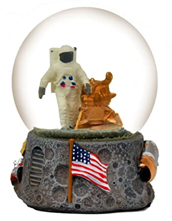 Essential To You Schneekugel American Astronaut, 65 mm
