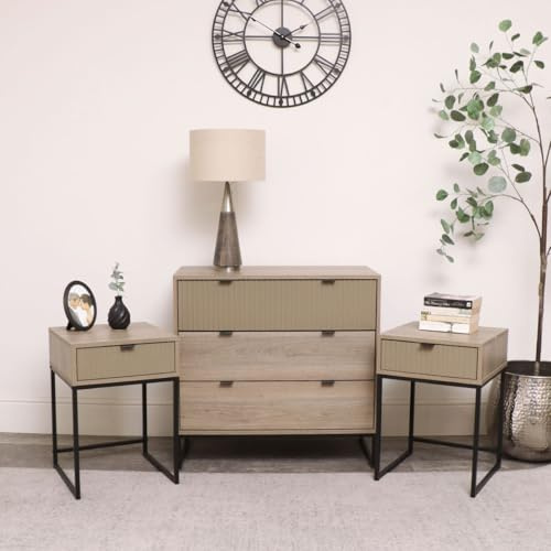 Melody Maison 3 Drawer Chest of Drawers and Pair of Bedside Tables - Hesley Nordic Wood Range