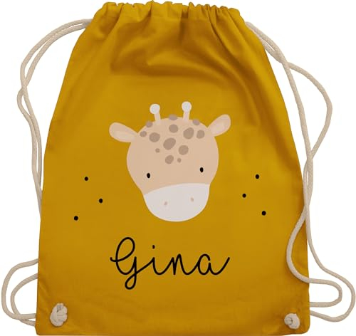 Geschenk mit Namen personalisiert by Shirtracer Turnbeutel Rucksack - Süße Giraffe Giraffen Giraffenmotiv - Unisize - Senfgelb - wechselbeutel kita name und baumwollrucksack einer tasche