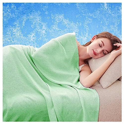 ARRITS Kühlende Decke für Sommer Heißen Nächte, Leichte Dünne Sommerdecke Decke Bambus Microfaser, Kühldecke für Menschen Kühlende Matratzenauflage für Bett Sofa und Überall (Grün 100x120 cm)