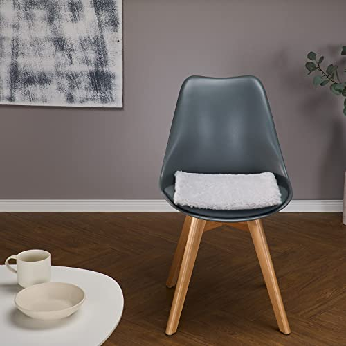 HOMESTORY Stuhlkissen Sitzkissen aus Kunstfell, eckig 35x35cm in Silbergrau, flauschig, super-Soft und vegan, weiche Stuhlauflage für Wohnzimmer, Schlafzimmer und Kinderzimmer