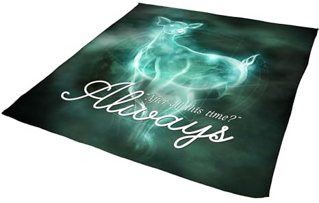 Elbenwald Harry Potter - XXL Flauschdecke 180 x 220 cm Die Karte des Rumtreibers & Hogwarts Wappen Mehrfarbig aus 100% Polyester Extra Weich