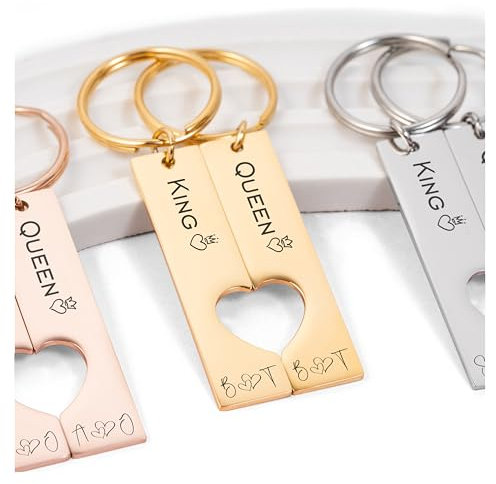 Personalised couple keyring set, Metal engraved heart keychain with date, names, Meaningful gift for him her, Valentine's day gift for couples, Customised key tag, Matching keyring for Anniversary