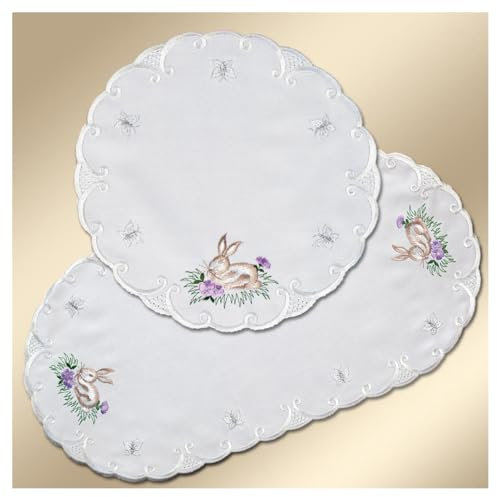 DSD Design-Studio Drechsler Bestickte Deckchen Häschen im Gras aus Echter Plauener Spitze Tischdecke mit Osterhasen und Schmetterlingen 2er Set