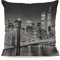 WONDERTIFY New York City Kissenbezug City Night Landschaft Rise Building Bridge Throw Pillow Covers Pillow Case for Couch Home Decor Black White 45 x 45 cm
