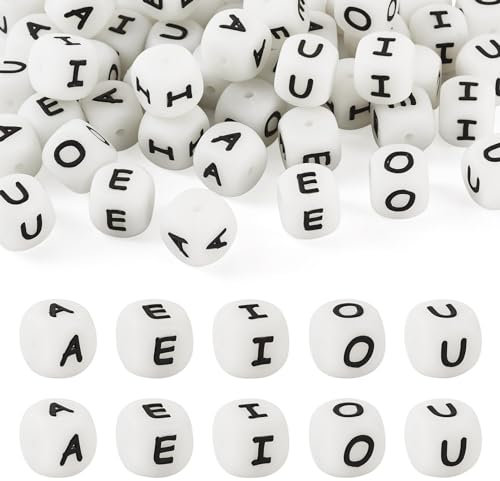 PandaHall Lot de 50 perles cubiques lumineuses en silicone avec lettre A E I O U pour fabrication de cordons, porte-clés, colliers, bracelets