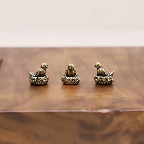 RillyRellow Hinge Head Songbird, Hinge Decorative Topper, Miniature Magnetic Figurine Door Decor, Whimsical Quirky Home Decor, Animal Lover Gift, Cute Songbird Decor (3 per Set)